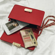 Load image into Gallery viewer, Stripe Chain Shoulder Bag